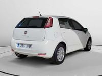 Usado Fiat Punto Young 75 CV (55 kW) 2015 Blanco Utilitario