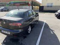 Usado Seat Cordoba Style 100 CV (73 kW) 2009 Gris / plata Berlina