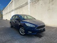Begagnad Ford Focus Sport 115 HK (84 kW) 2015 Blå Sedan