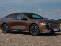 Usado Mazda 6 Luxury 150 CV (110 kW) 2016 Rojo Familiar