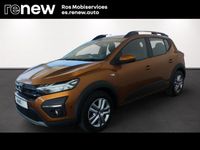 Usado Dacia Sandero Comfort 91 CV (66 kW) 2021 Naranja Berlina