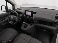Usado Citroën Berlingo 100 CV (73 kW) 2023 Blanco Monovolumen