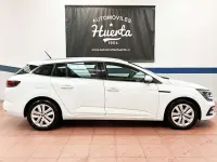 Usado Renault Mégane GrandTour Business 116 CV (85 kW) 2021 Blanco Familiar