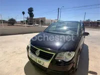 Usado VW Touran Highline 140 CV (102 kW) 2007 Negro Monovolumen