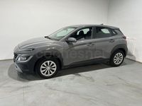 Usado Hyundai Kona 120 CV (88 kW) 2021 Gris / plata SUV