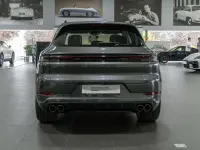 Usado Porsche Cayenne 475 CV (349 kW) 2025 Gris SUV
