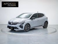 Usado Renault Clio V Techno 100 CV (73 kW) 2025 Gris / plata Berlina