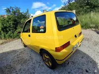Usado Fiat Cinquecento 54 CV (39 kW) 1996 Amarillo Utilitario