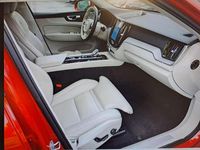 Usado Volvo XC60 Ultimate 253 CV (186 kW) 2023 Rojo SUV