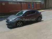 Usado Toyota C-HR Advance 184 CV (135 kW) 2020 Gris / plata SUV