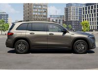 Usado Mercedes EQB300 AMG line 167 kW (228 CV) 2022 Mountaingrau  met. SUV