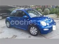 Usado VW New Beetle 102 CV (75 kW) 2002 Azul Utilitario