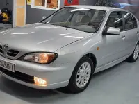Usado Nissan Primera 140 CV (102 kW) 1999 Gris / plata Familiar