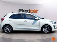 Usado Kia Rio 84 CV (61 kW) 2021 Blanco Utilitario