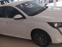 Usado Peugeot 208 Active 100 CV (73 kW) 2022 Blanco Utilitario