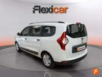Usado Dacia Lodgy Comfort 95 CV (69 kW) 2021 Blanco Monovolumen