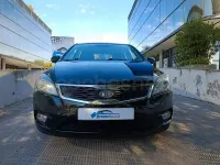 Usado Kia Ceed Active 126 CV (92 kW) 2010 Negro Utilitario