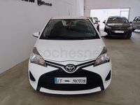 Usado Toyota Yaris City 90 CV (66 kW) 2015 Blanco Utilitario