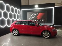 Usado Audi A3 Ambiente 140 CV (102 kW) 2006 Rojo Utilitario