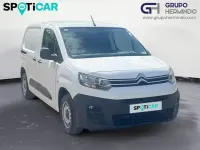 Usado Citroën Berlingo 100 CV (73 kW) 2022 Blanco Monovolumen