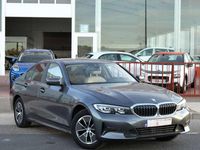 Usado BMW 318 Comfort Edition 150 CV (110 kW) 2021 Gris Berlina