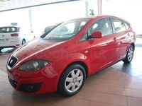 Usado Seat Altea Reference 105 CV (77 kW) 2011 Rojo Monovolumen