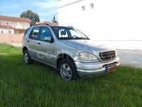 Usado Mercedes ML270 163 CV (119 kW) 2002 Gris / plata SUV