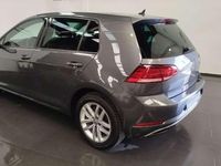 Usado VW Golf VIII Advance 110 CV (80 kW) 2020 Gris Utilitario