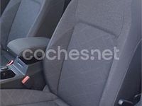 Usado VW Golf VIII 110 CV (80 kW) 2022 Azul Berlina