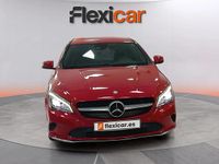 Usado Mercedes CLA200 Shooting Brake 136 CV (100 kW) 2017 Rojo Familiar