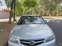 Usado Honda Accord Sport 140 CV (102 kW) 2007 Gris / plata Familiar