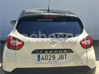 Usado Renault Captur Intens 90 CV (66 kW) 2014 Beige SUV