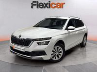Usado Skoda Kamiq Ambition 95 CV (69 kW) 2022 Blanco SUV