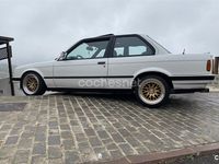 Usado BMW 320 150 CV (110 kW) 1992 Blanco Coupe