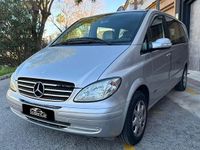 Usado Mercedes Viano 150 CV (110 kW) 2005 Gris Monovolumen