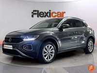 Usado VW T-Roc 116 CV (85 kW) 2024 Gris SUV