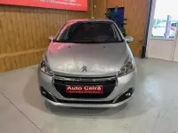 Usado Peugeot 208 Style 100 CV (73 kW) 2016 Gris / plata Utilitario
