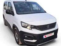 Usado Peugeot Rifter Business-Line 100 CV (73 kW) 2023 Blanco Monovolumen