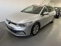 Usado VW Golf VIII Life 115 CV (84 kW) 2021 Gris / plata Familiar