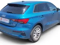 Usado Audi A3 Sportback e-tron Premium 110 CV (80 kW) 2022 Azul Utilitario
