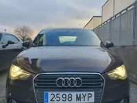 Usado Audi A1 Attraction 122 CV (89 kW) 2010 Marrón Utilitario