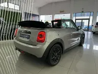 Usado Mini Cooper Cabriolet 136 CV (100 kW) 2021 Gris / plata Descapotable
