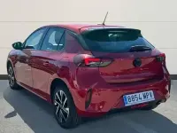 Usado Opel Corsa 100 CV (73 kW) 2024 Rojo Utilitario