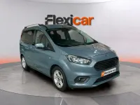 Usado Ford Tourneo Courier Trend 100 CV (73 kW) 2019 Gris Monovolumen