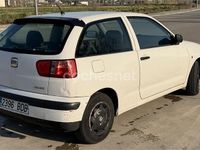 Usado Seat Ibiza Stella 60 CV (44 kW) 2000 Blanco Utilitario