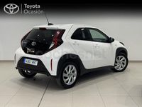 Usado Toyota Aygo X Play 72 CV (52 kW) 2024 Blanco SUV