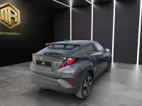 Usado Toyota C-HR Active 122 CV (89 kW) 2022 Gris SUV