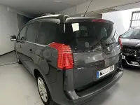 Używany Peugeot 5008 Style 120 KM (88 kW) 2017 Szary Minivan