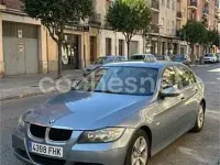 Usado BMW 320 150 CV (110 kW) 2006 Gris / plata Berlina