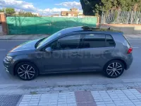 Usado VW Golf VII Sportline 150 CV (110 kW) 2018 Gris / plata Berlina